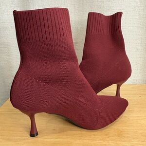 Elegant Burgundy Women's Heels